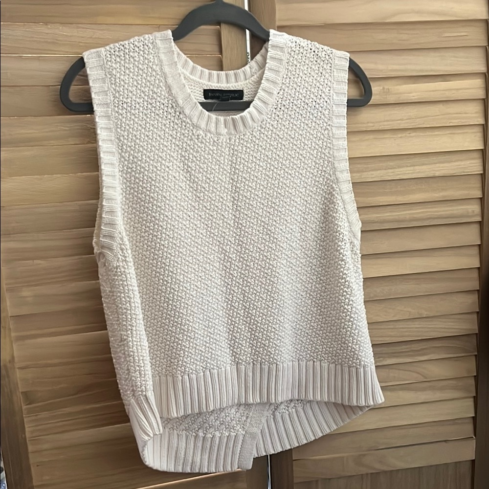 Banana Republic Off-White Knit Sweater